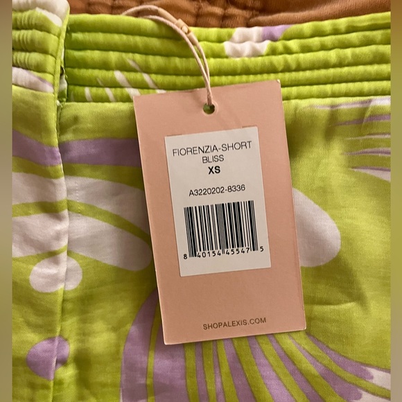 Alexis Fiorenzia Bliss shorts XS - Picture 4 of 4